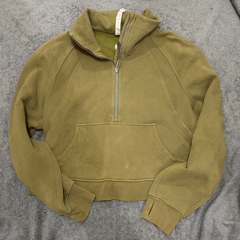 Lululemon Olive Green Half-Zip Pullover m/l